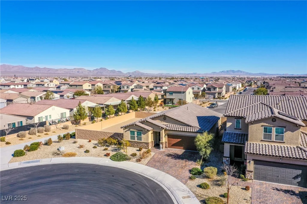 5648 Vermillion Ridge, North Las Vegas, NV 89031