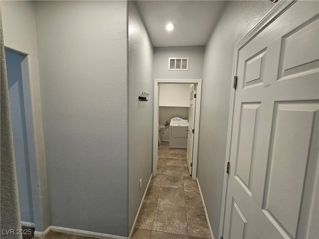 5648 Vermillion Ridge, North Las Vegas, NV 89031