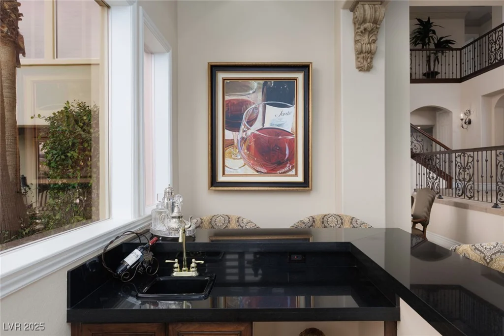 9000 Thornbury, Las Vegas, NV 89134