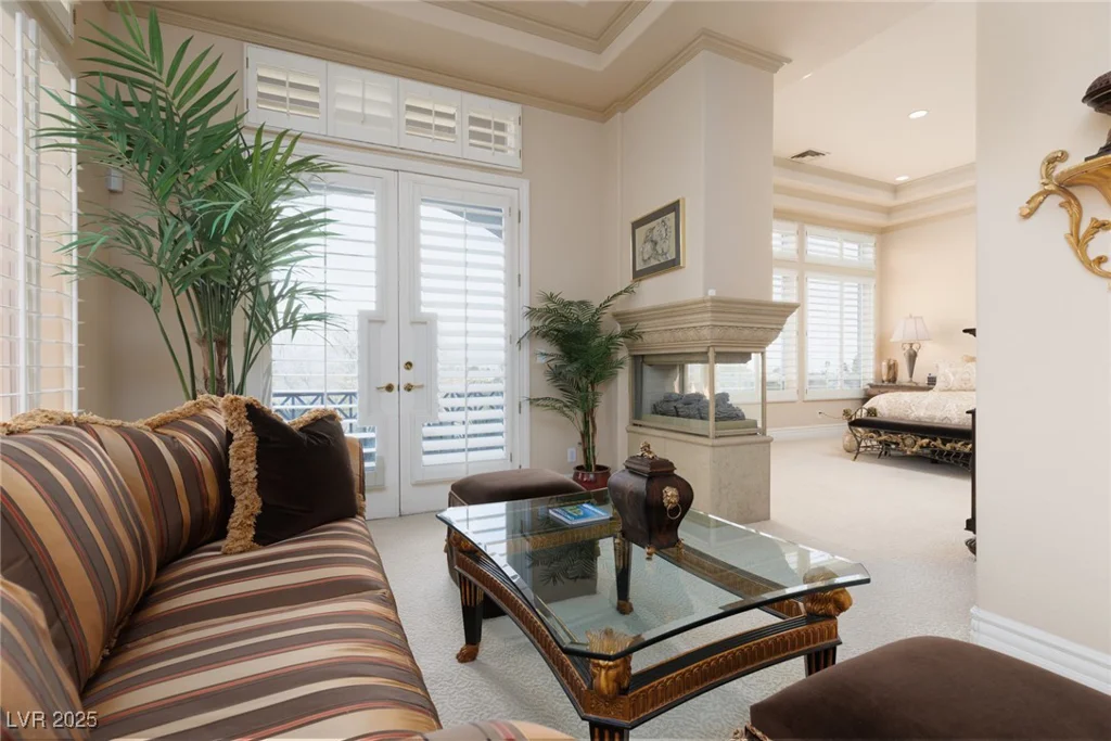 9000 Thornbury, Las Vegas, NV 89134