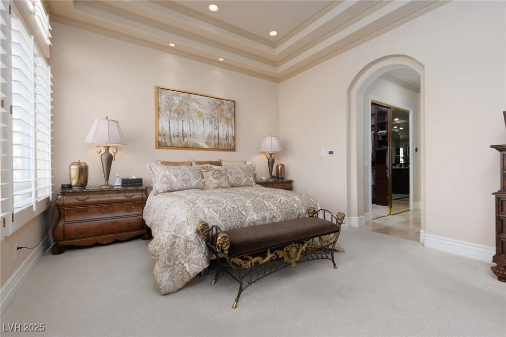 9000 Thornbury, Las Vegas, NV 89134