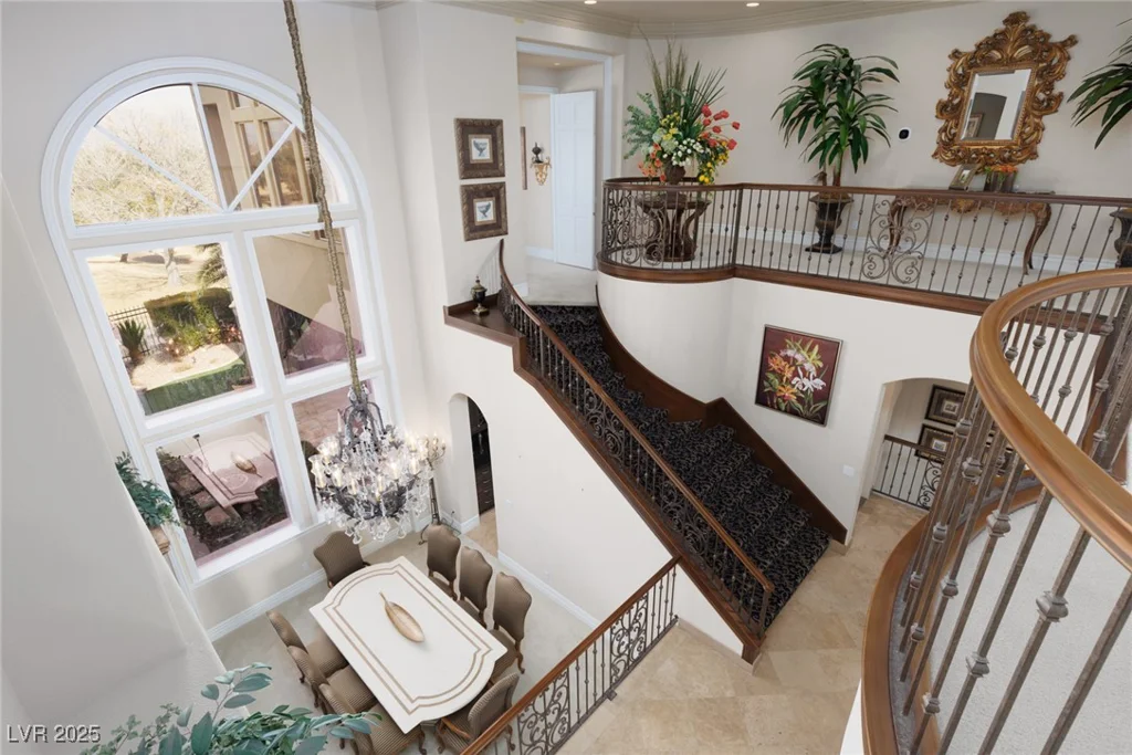 9000 Thornbury, Las Vegas, NV 89134