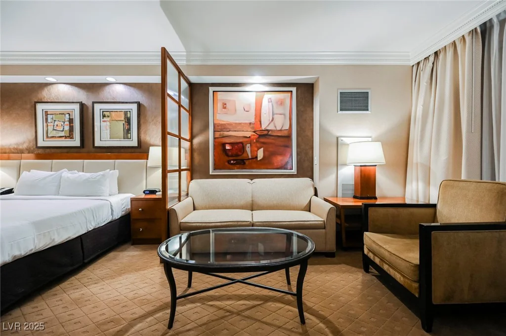 145 HARMON, Las Vegas, NV 89109