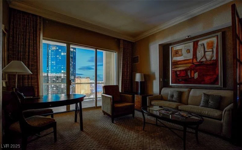 145 HARMON, Las Vegas, NV 89109