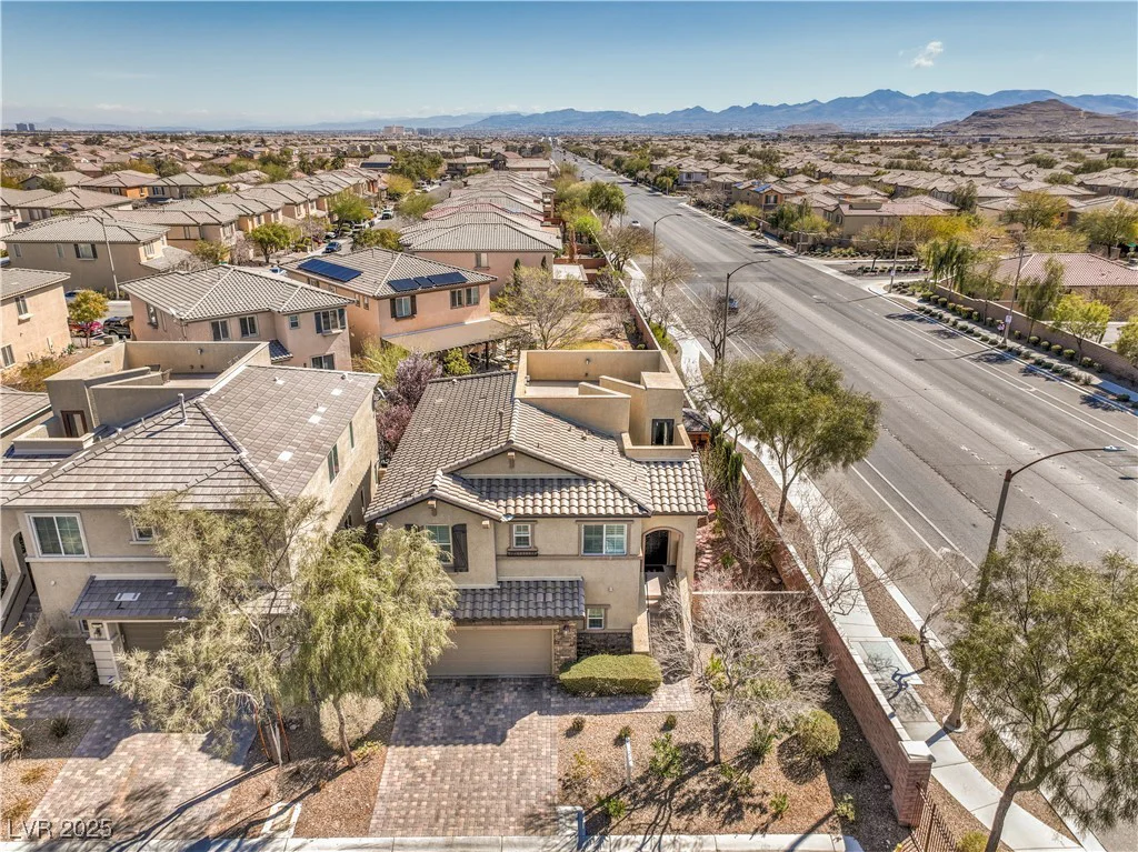 10490 Palmadora, Las Vegas, NV 89178