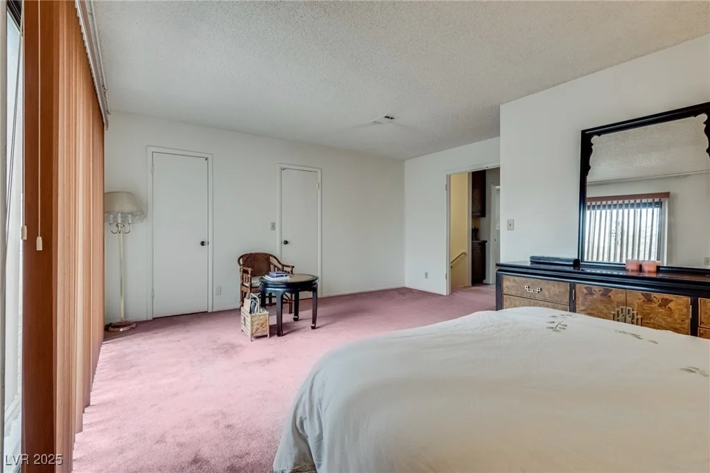 3301 China, Las Vegas, NV 89121