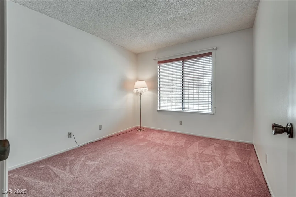 3301 China, Las Vegas, NV 89121