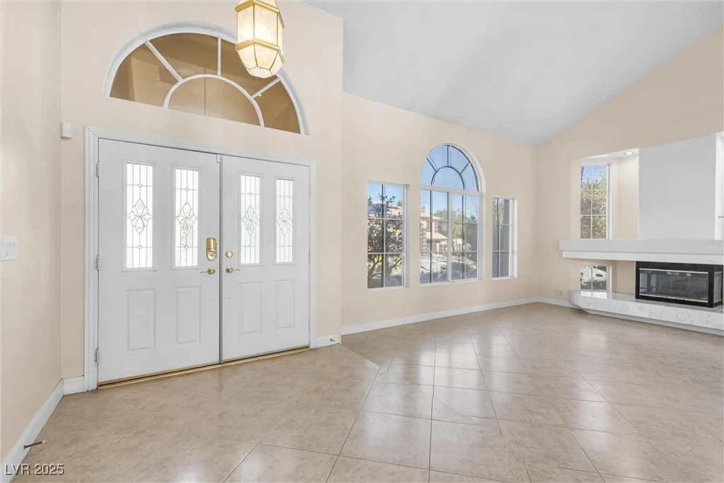 4024 Mansion Hall, Las Vegas, NV 89129
