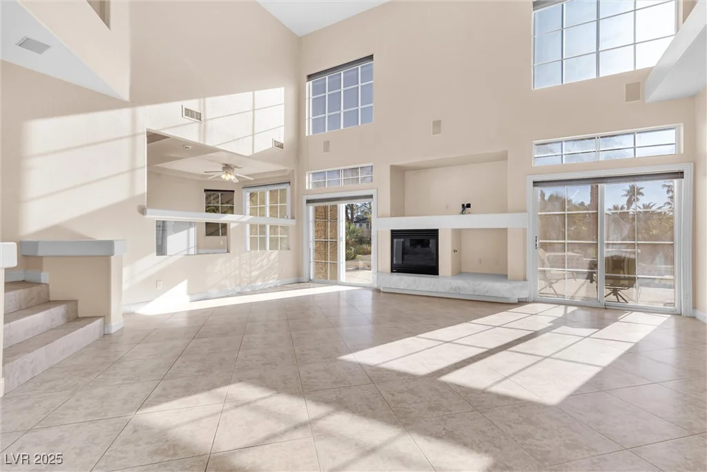 4024 Mansion Hall, Las Vegas, NV 89129