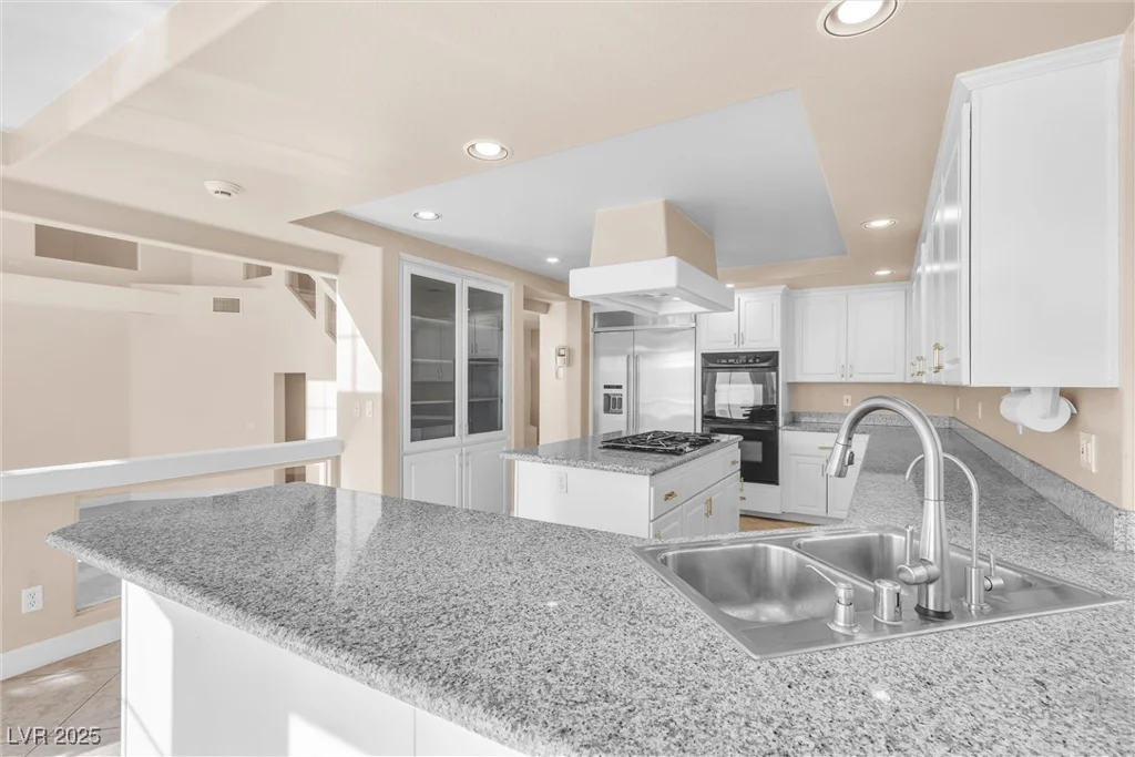 4024 Mansion Hall, Las Vegas, NV 89129
