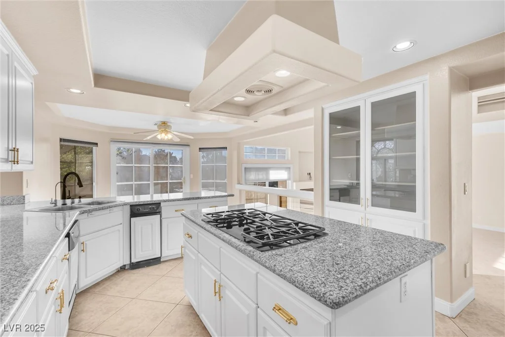 4024 Mansion Hall, Las Vegas, NV 89129