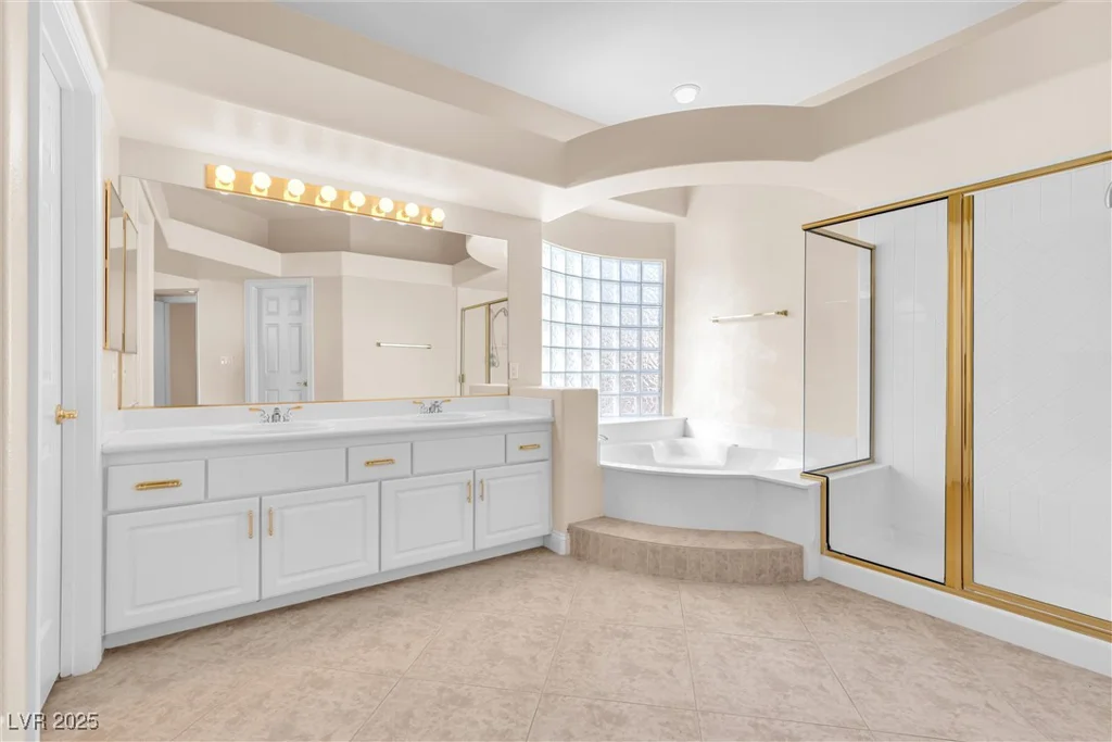 4024 Mansion Hall, Las Vegas, NV 89129