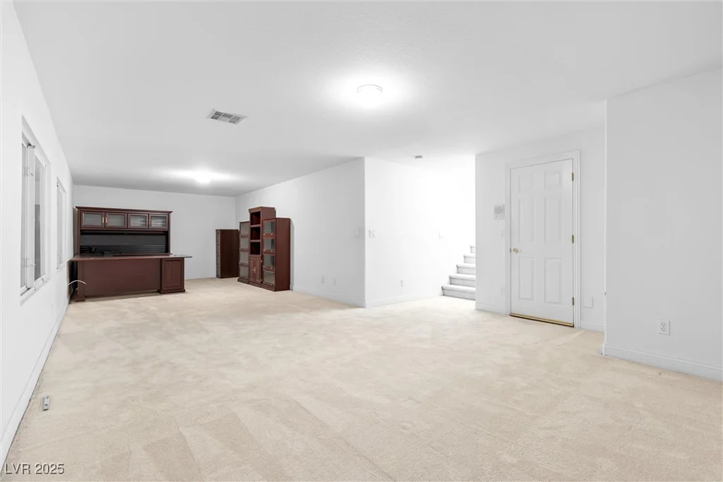 4024 Mansion Hall, Las Vegas, NV 89129