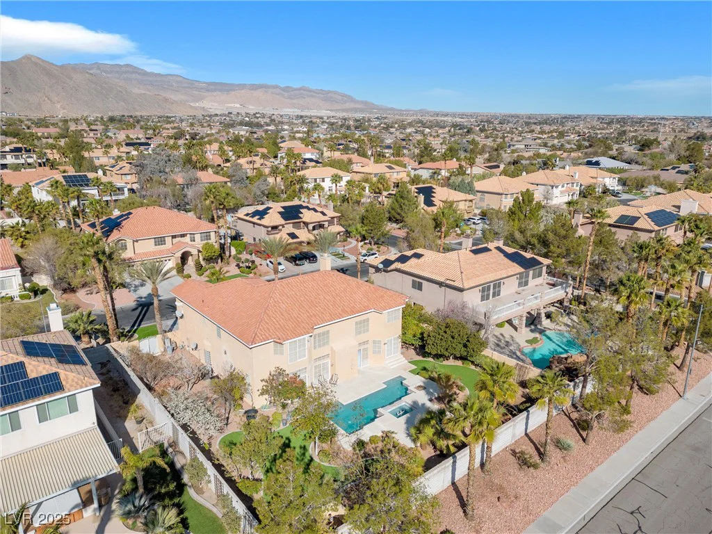 4024 Mansion Hall, Las Vegas, NV 89129