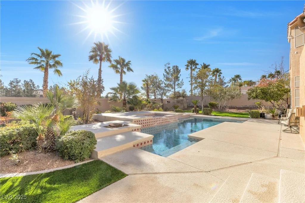 4024 Mansion Hall, Las Vegas, NV 89129