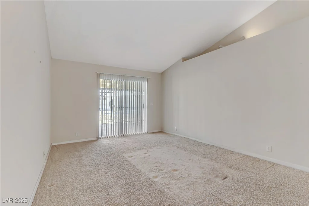 4629 Cattleman, North Las Vegas, NV 89031
