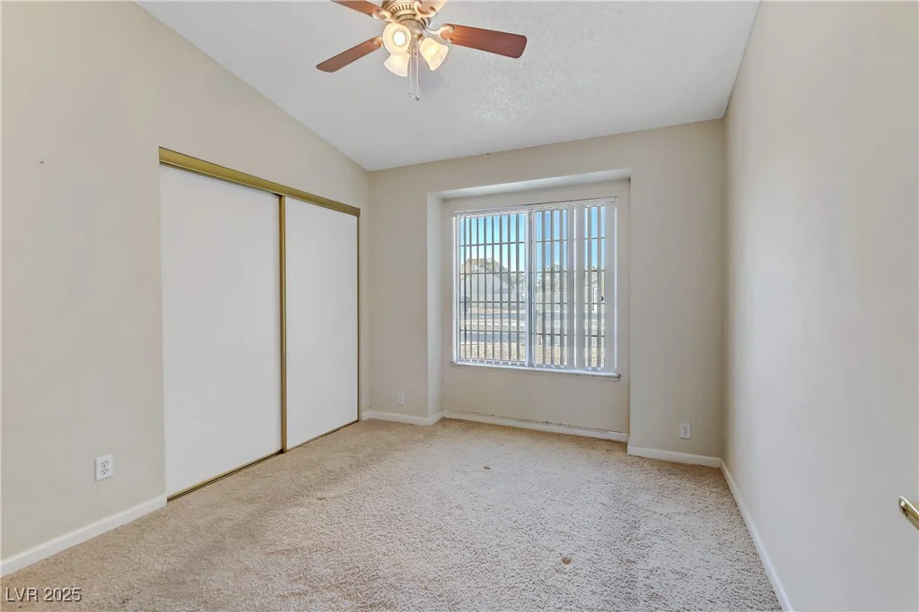 4629 Cattleman, North Las Vegas, NV 89031