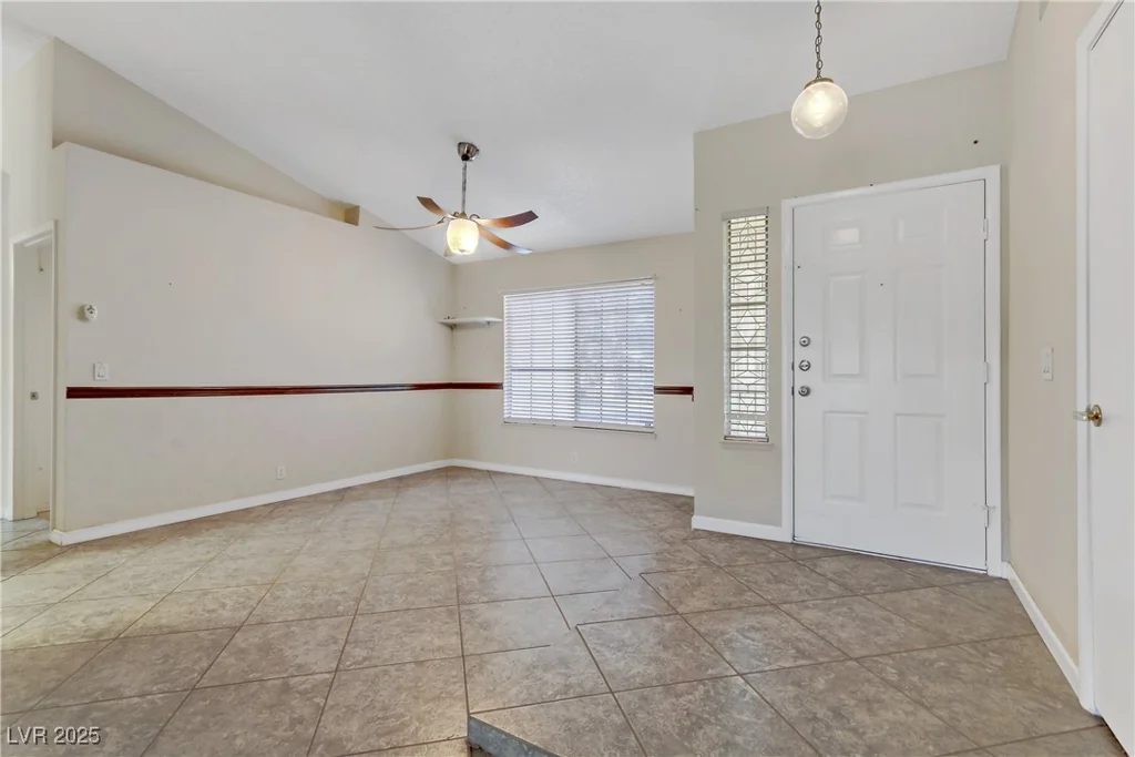 4629 Cattleman, North Las Vegas, NV 89031