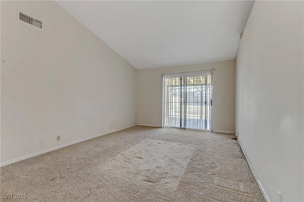 4629 Cattleman, North Las Vegas, NV 89031