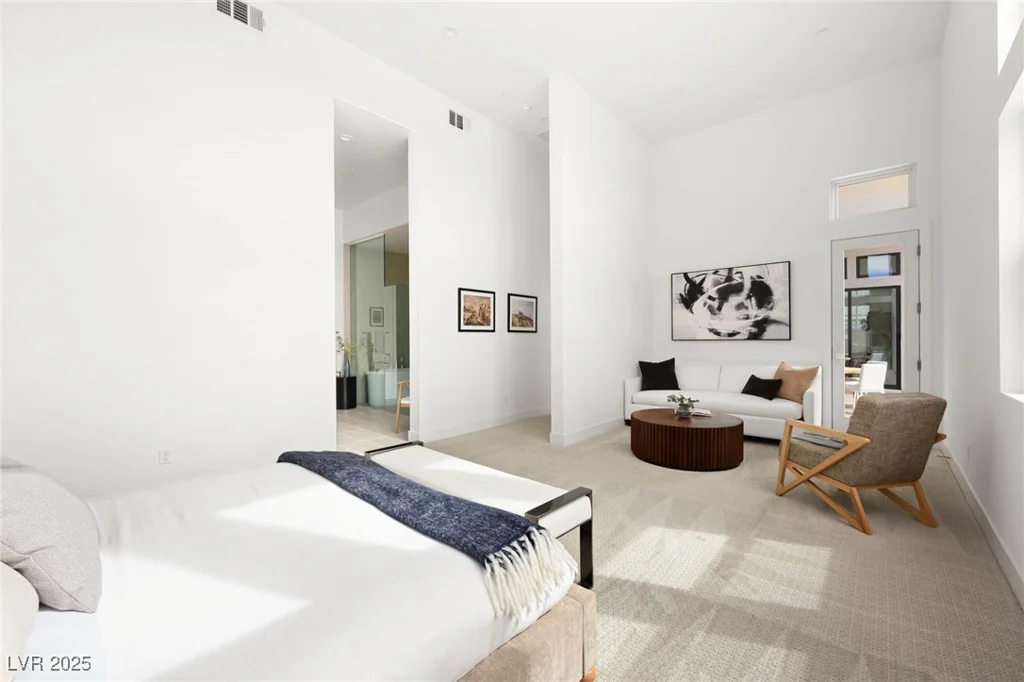 10921 ROSSA PEAK, Las Vegas, NV 89135