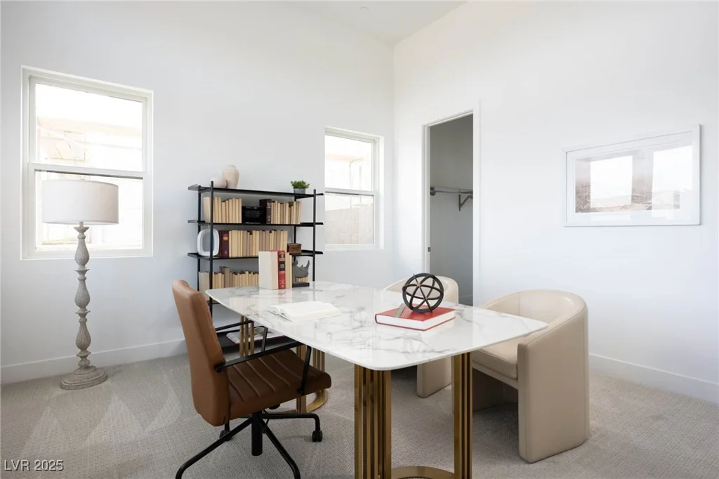 10921 ROSSA PEAK, Las Vegas, NV 89135