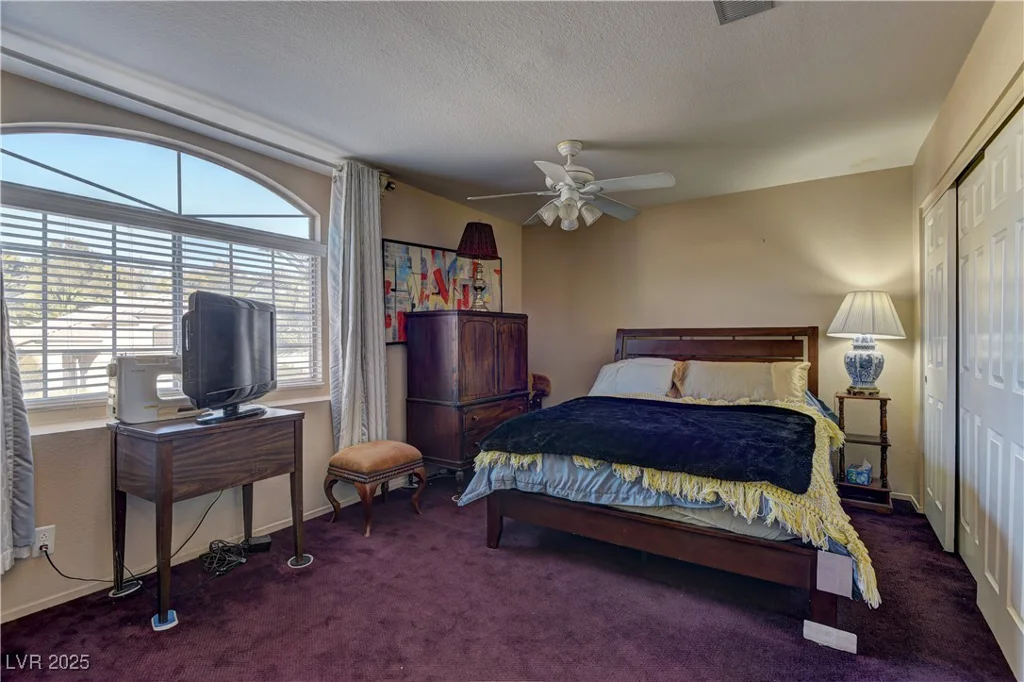 9909 Barrier Reef, Las Vegas, NV 89117