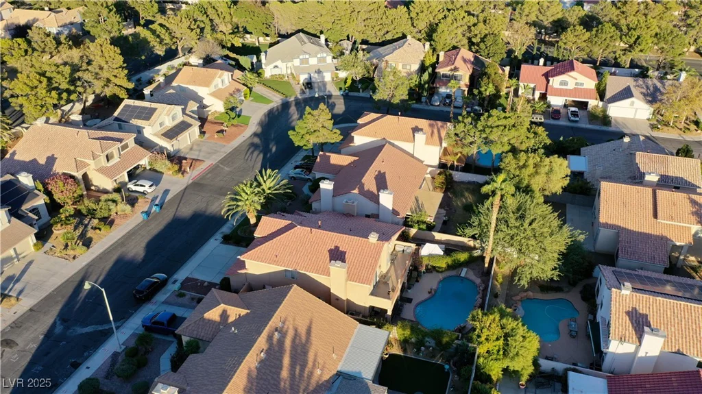 9909 Barrier Reef, Las Vegas, NV 89117