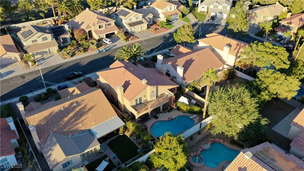 9909 Barrier Reef, Las Vegas, NV 89117