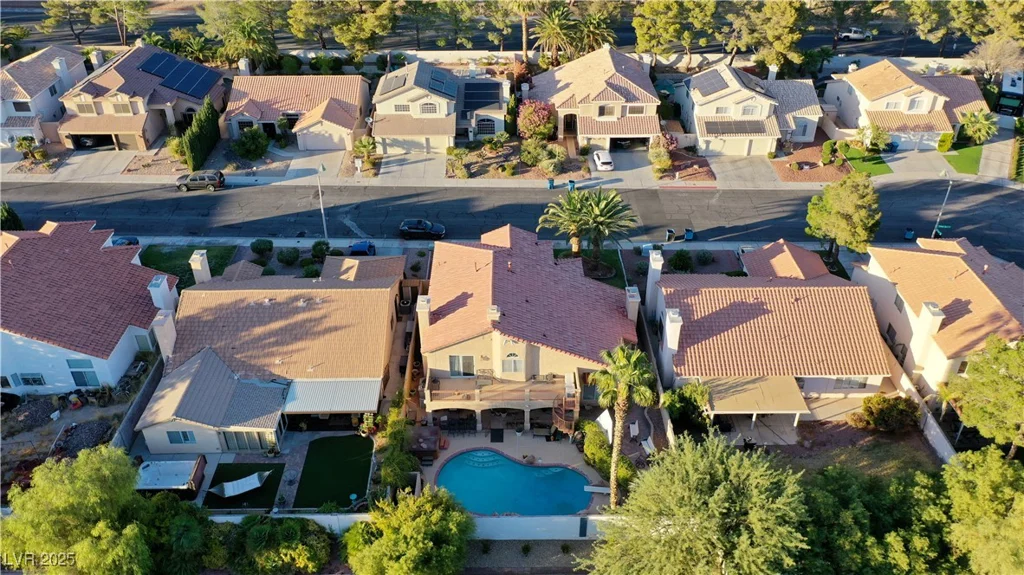 9909 Barrier Reef, Las Vegas, NV 89117