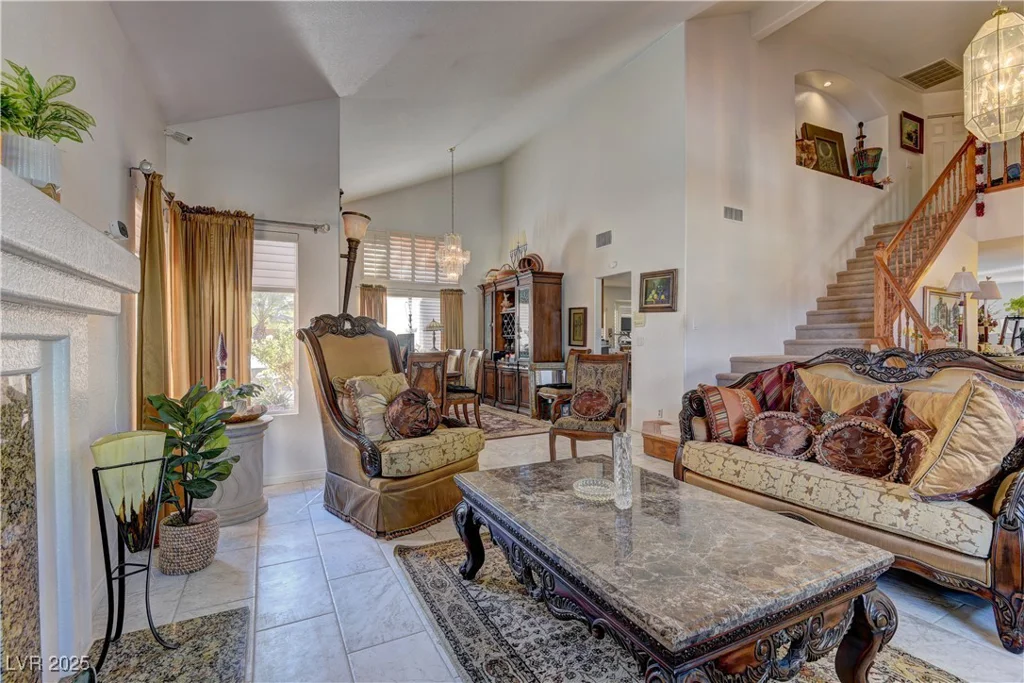 9909 Barrier Reef, Las Vegas, NV 89117