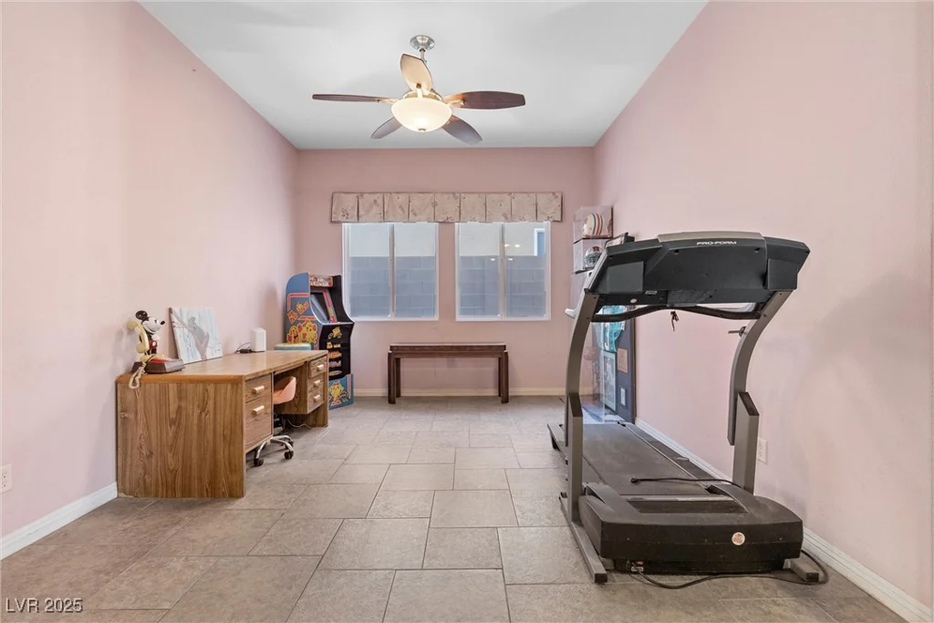 7232 Frontier Hills, Las Vegas, NV 89113
