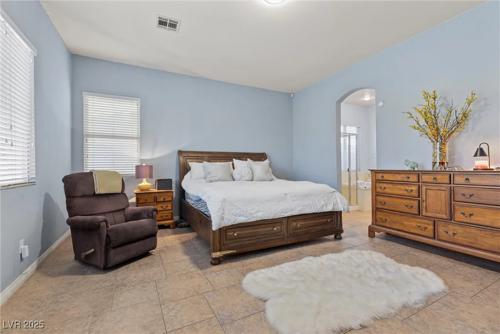 7232 Frontier Hills, Las Vegas, NV 89113