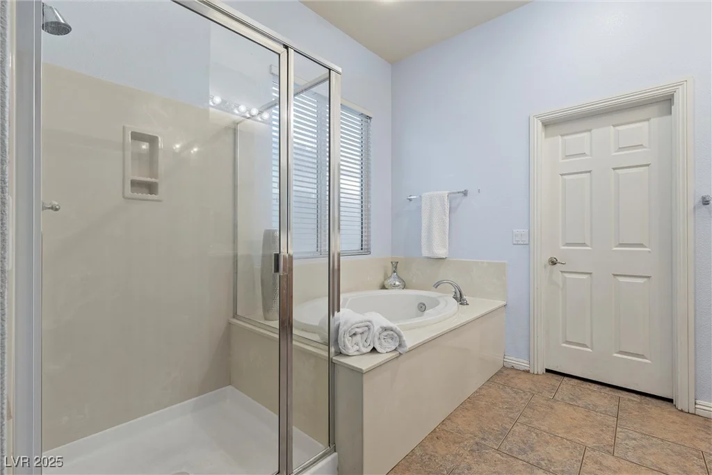 7232 Frontier Hills, Las Vegas, NV 89113