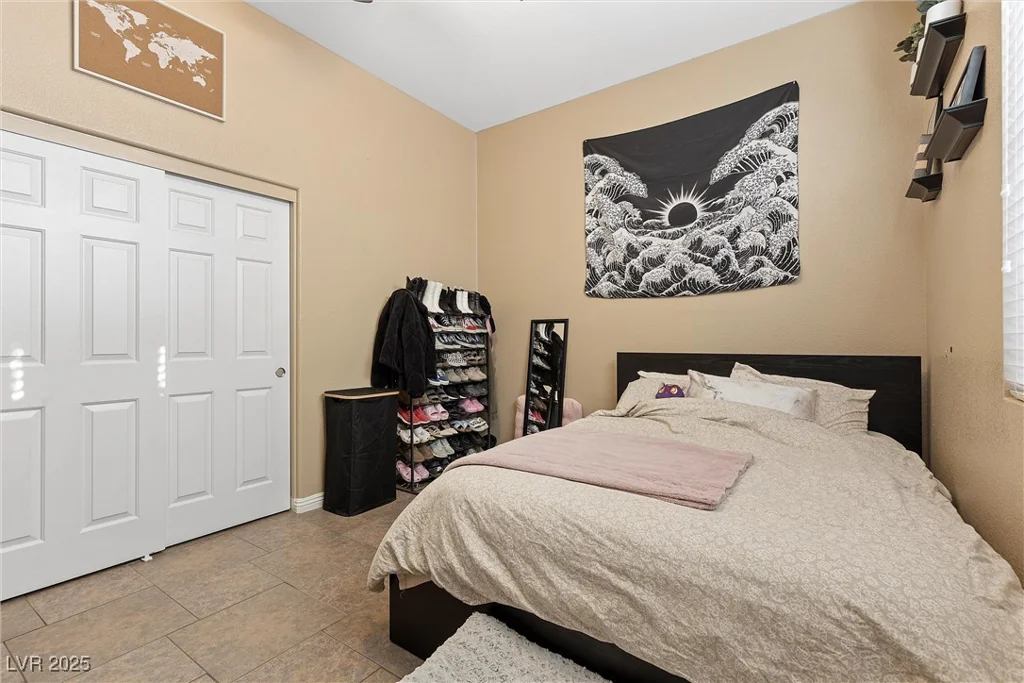7232 Frontier Hills, Las Vegas, NV 89113