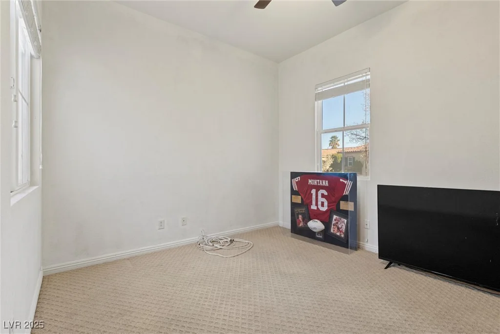 7232 Frontier Hills, Las Vegas, NV 89113