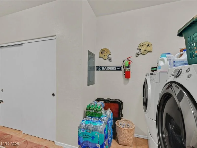 4615 Puglia, North Las Vegas, NV 89084