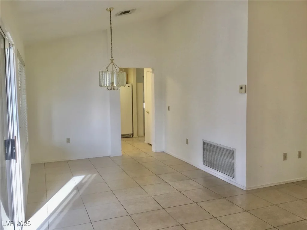 8501 Stan Crest, Las Vegas, NV 89134