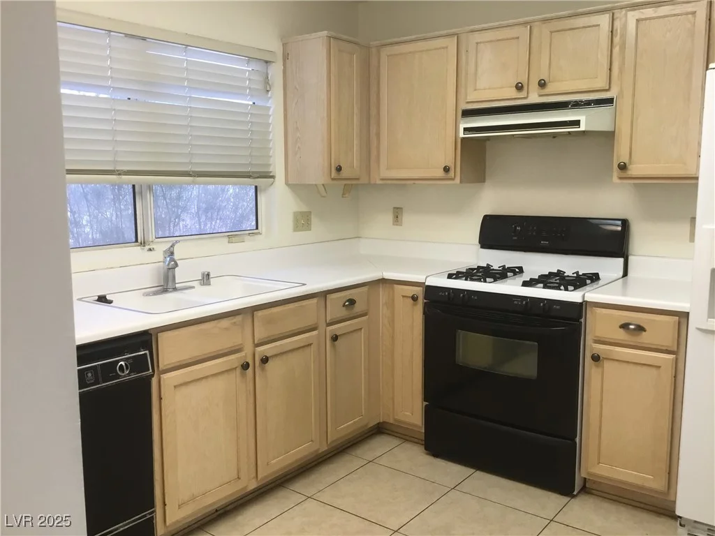 8501 Stan Crest, Las Vegas, NV 89134