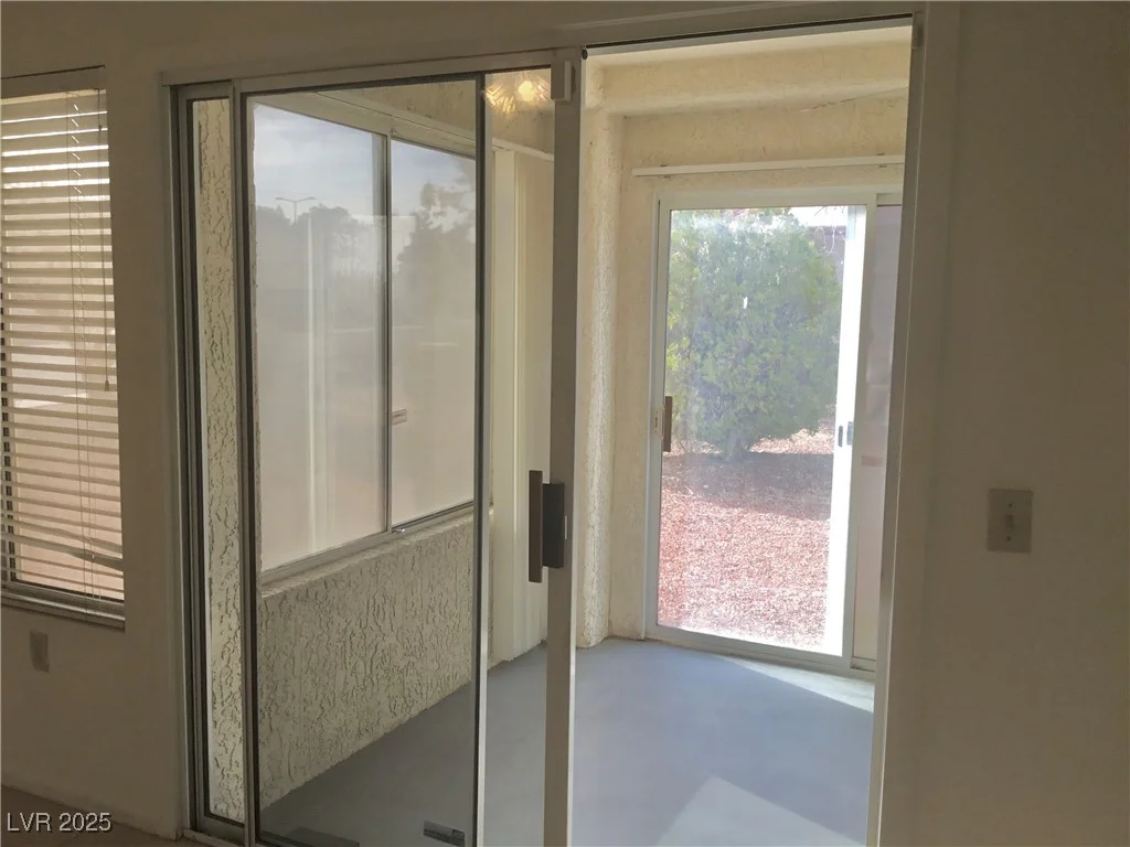 8501 Stan Crest, Las Vegas, NV 89134