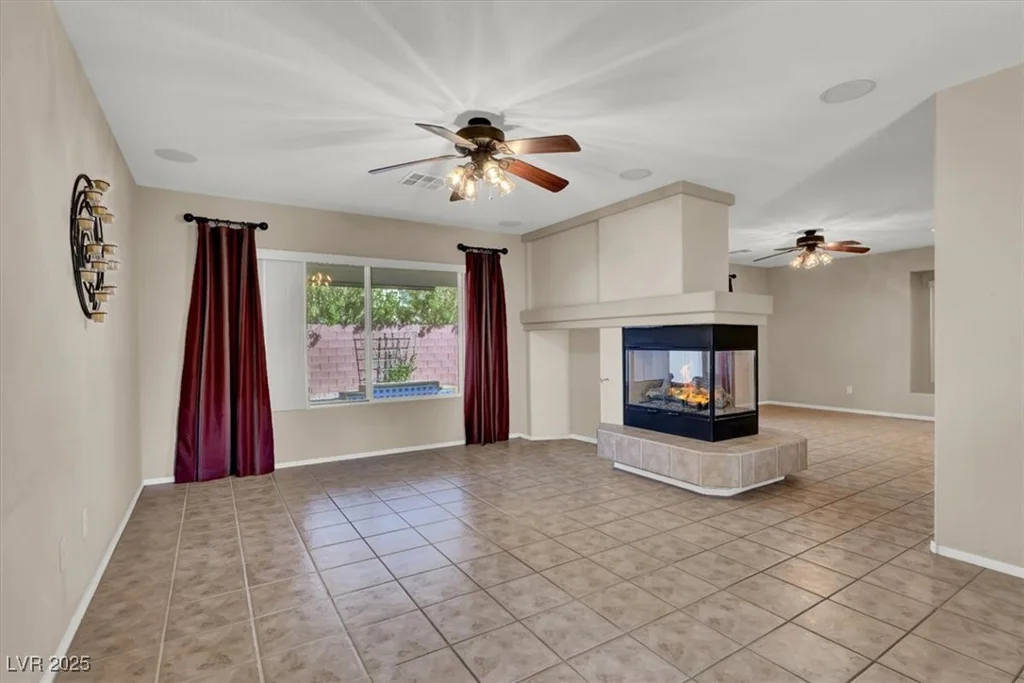 7416 Tuckaway Harbor, Las Vegas, NV 89139