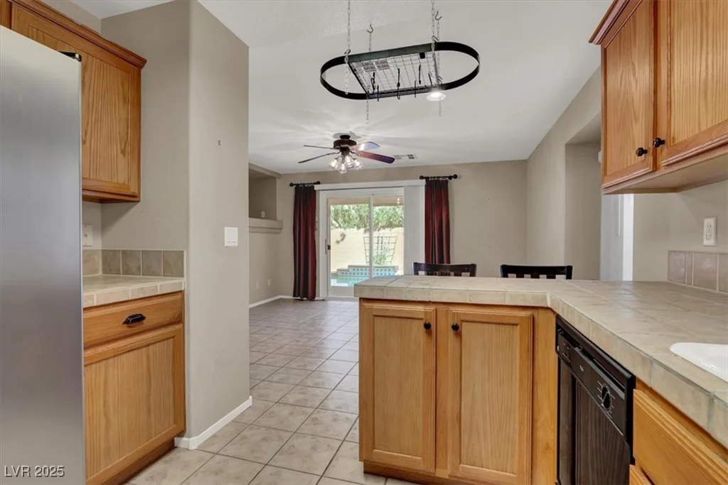 7416 Tuckaway Harbor, Las Vegas, NV 89139