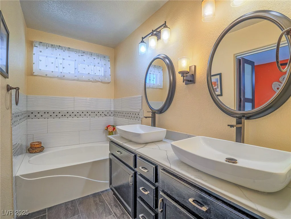 120 Montesol, Henderson, NV 89012