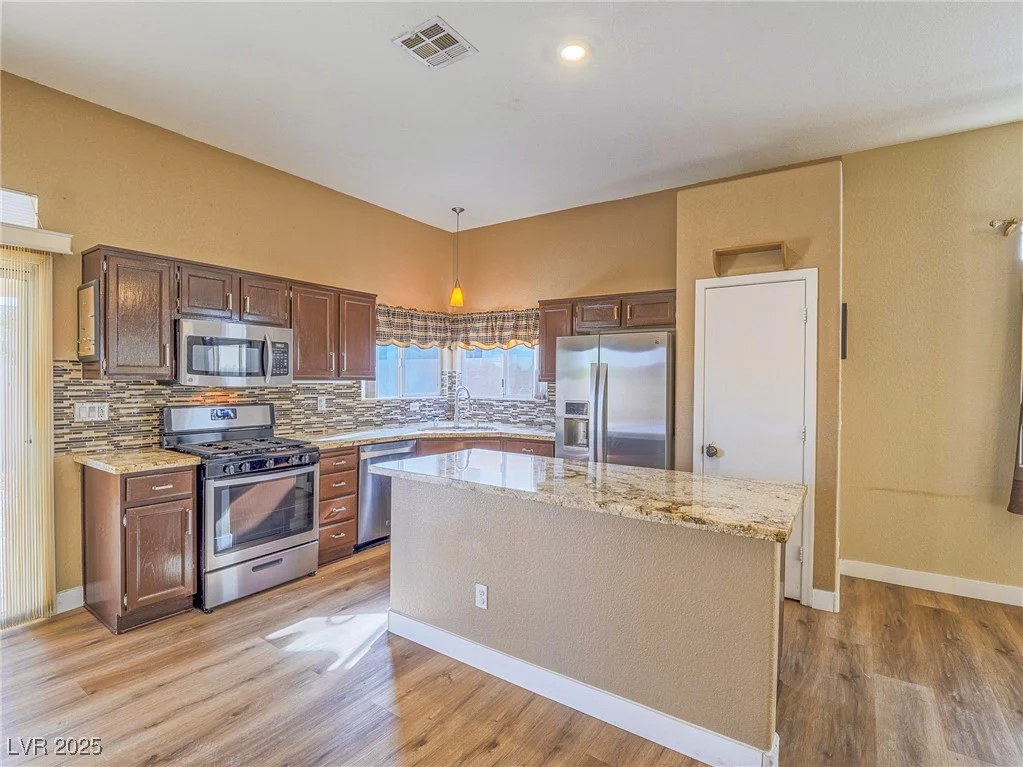 120 Montesol, Henderson, NV 89012
