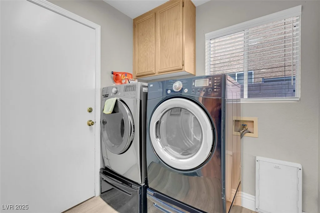 4647 Stearman, North Las Vegas, NV 89031