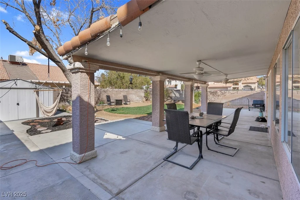 4647 Stearman, North Las Vegas, NV 89031