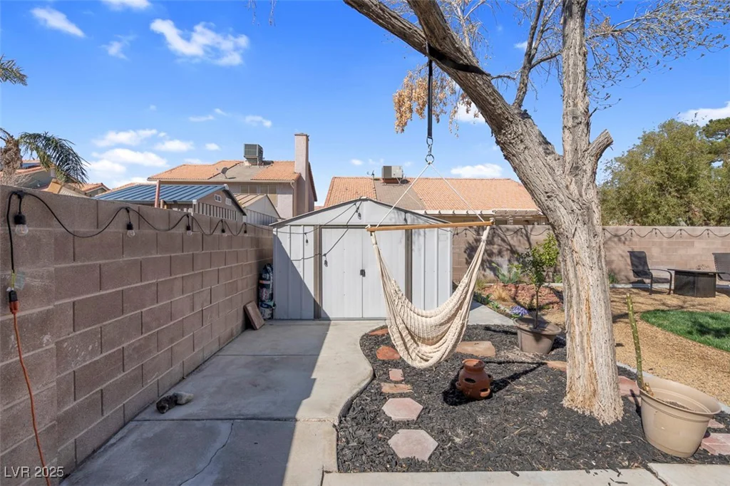 4647 Stearman, North Las Vegas, NV 89031