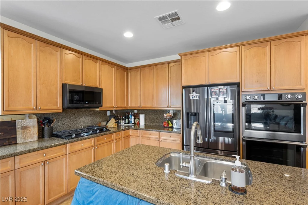 7825 Alameda Creek, Las Vegas, NV 89113