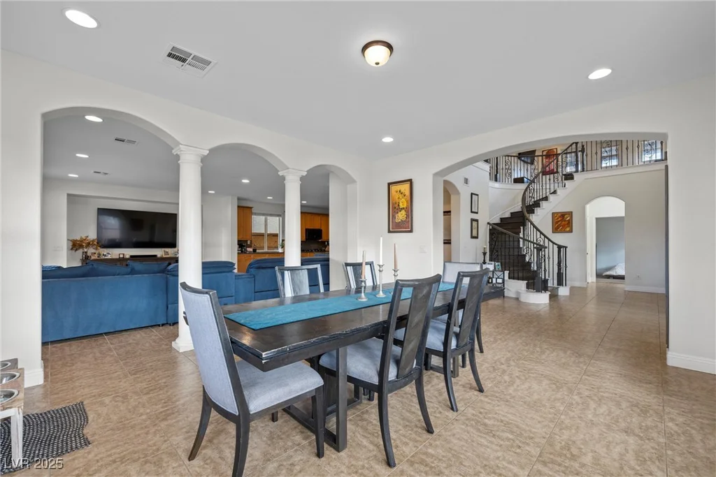 7825 Alameda Creek, Las Vegas, NV 89113