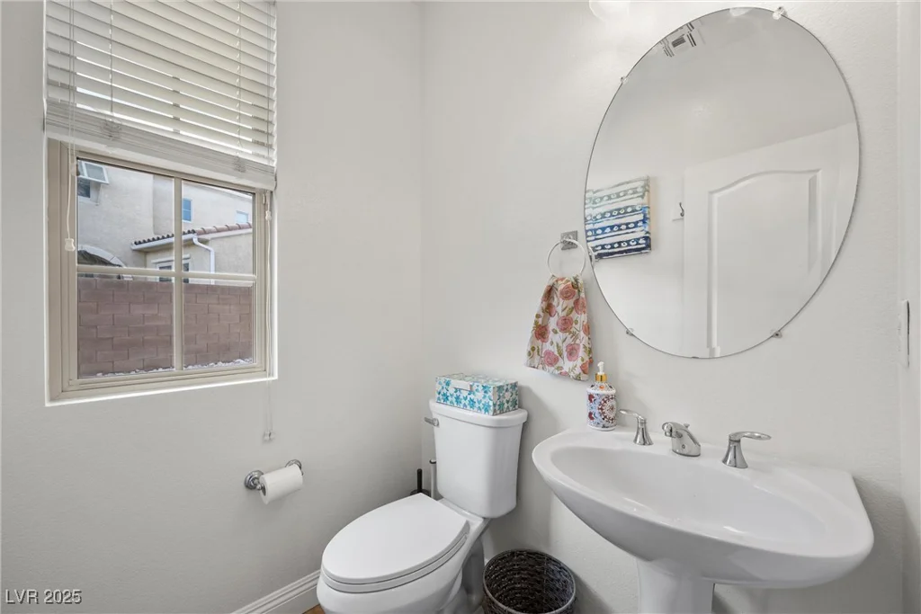 7825 Alameda Creek, Las Vegas, NV 89113