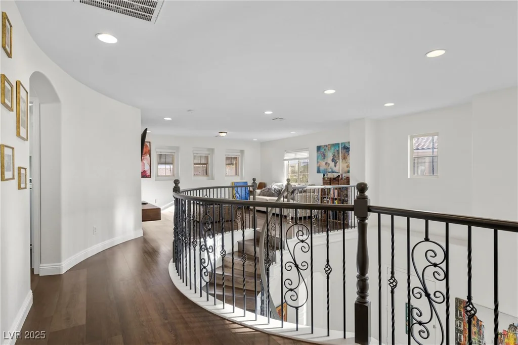 7825 Alameda Creek, Las Vegas, NV 89113